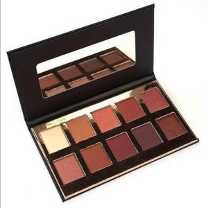 Crown Pro FUEGO eyeshadow palette!